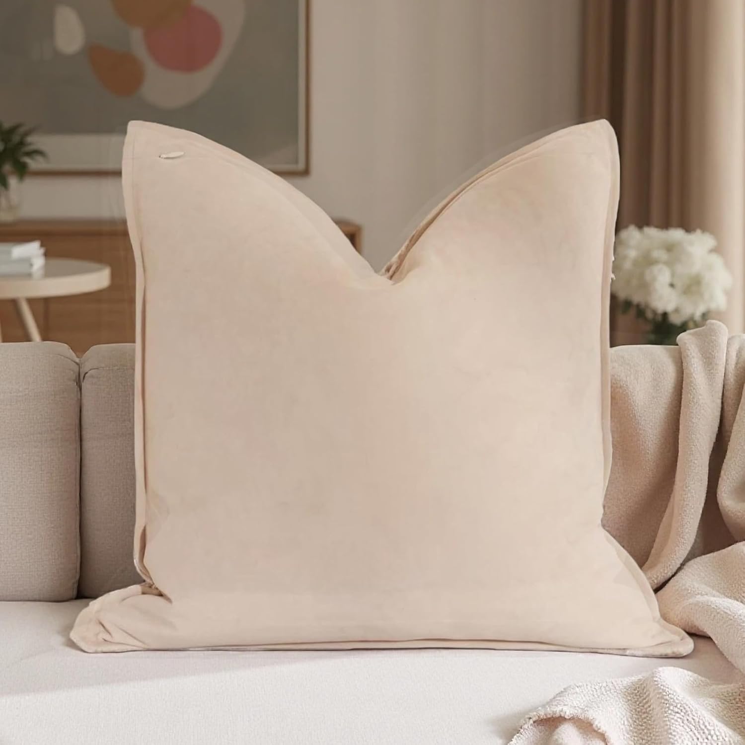 1-Piece Set Thick Cut Velvet Throw Pillow Covers 18x18 Luxury Shimmery Decorative Throw Pillow Cover for Sofa, Living Room, Bed, Modern Farmhouse Home Decor (Champagne,20"x20")