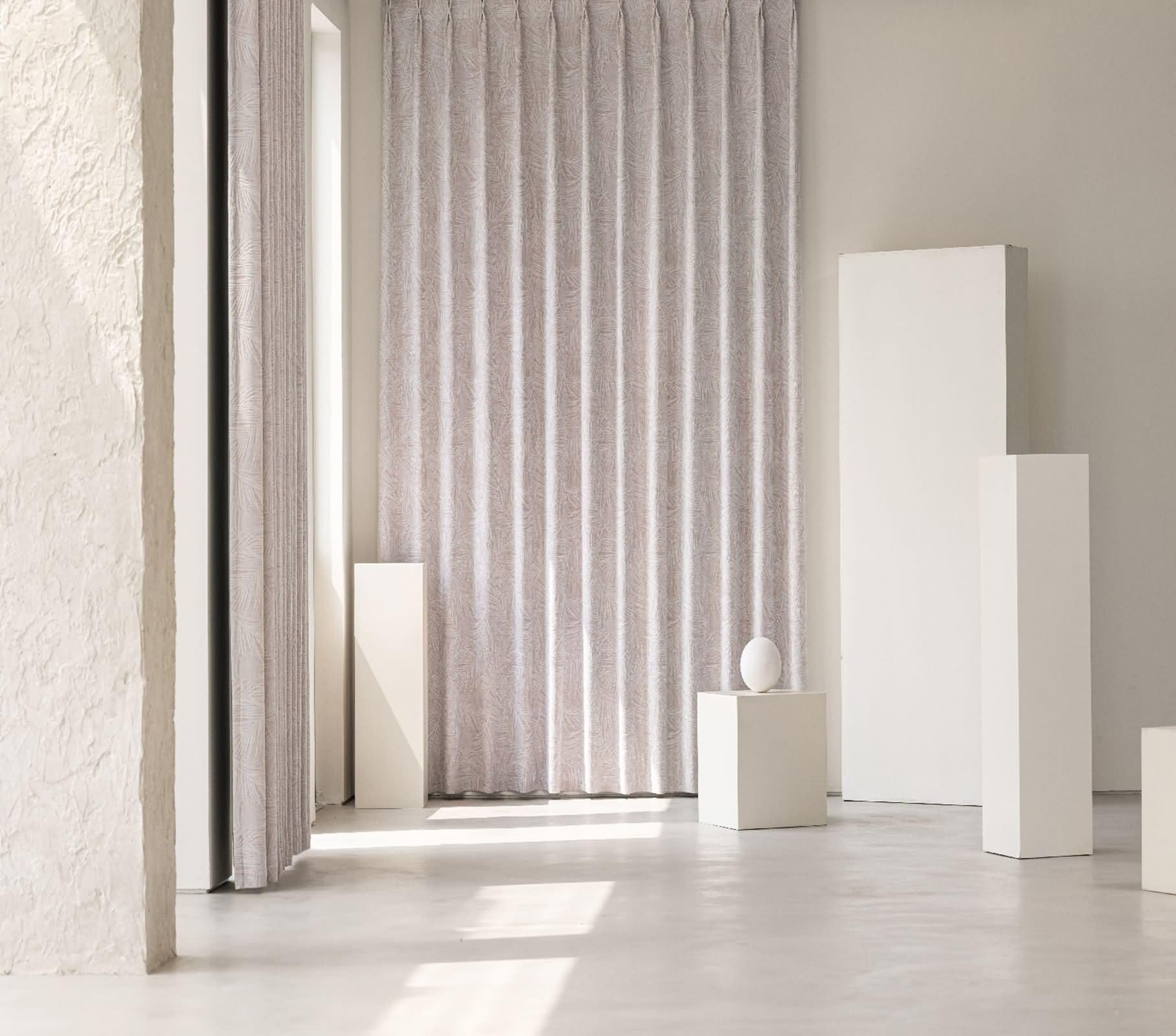 Zasłona podróżna, przezroczysta zasłona okienna jasnofioletowy wzór żakardowy kolor 2 panele 96 W x 214 l cm