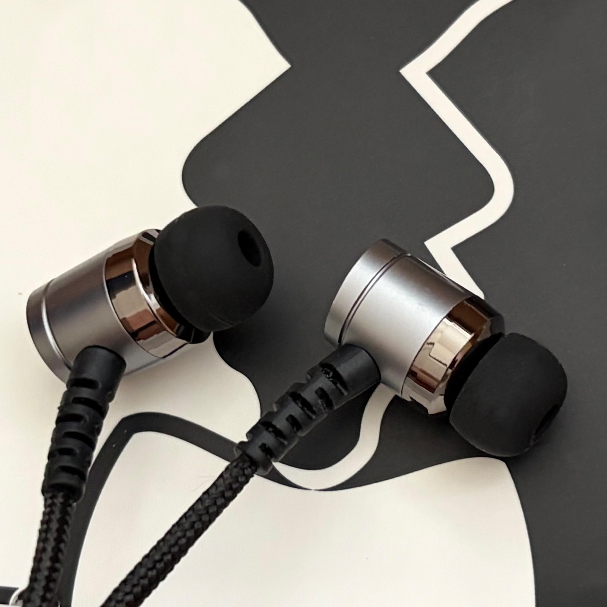 Amazon.co.jp: CYBERDRIVE EARPHONE イヤホン (GUNMETAL) | x1個