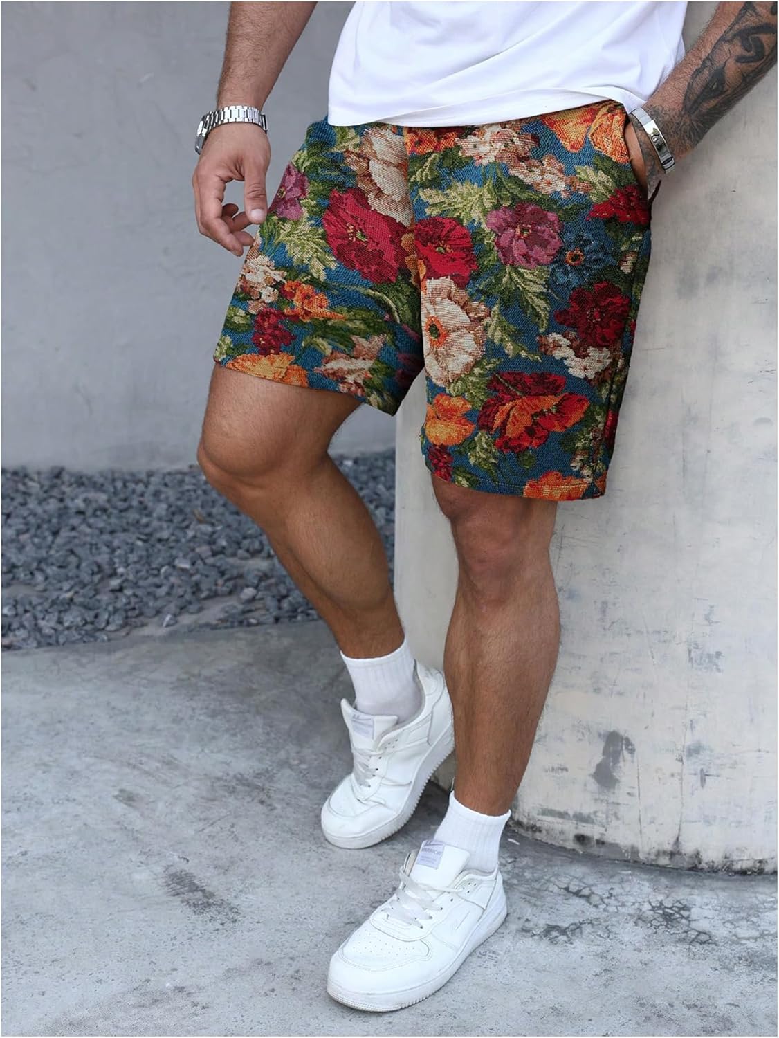 Men's Floral Shorts Drawstring Waist Summer Vacation Beach Shorts with Pockets - Image 2
