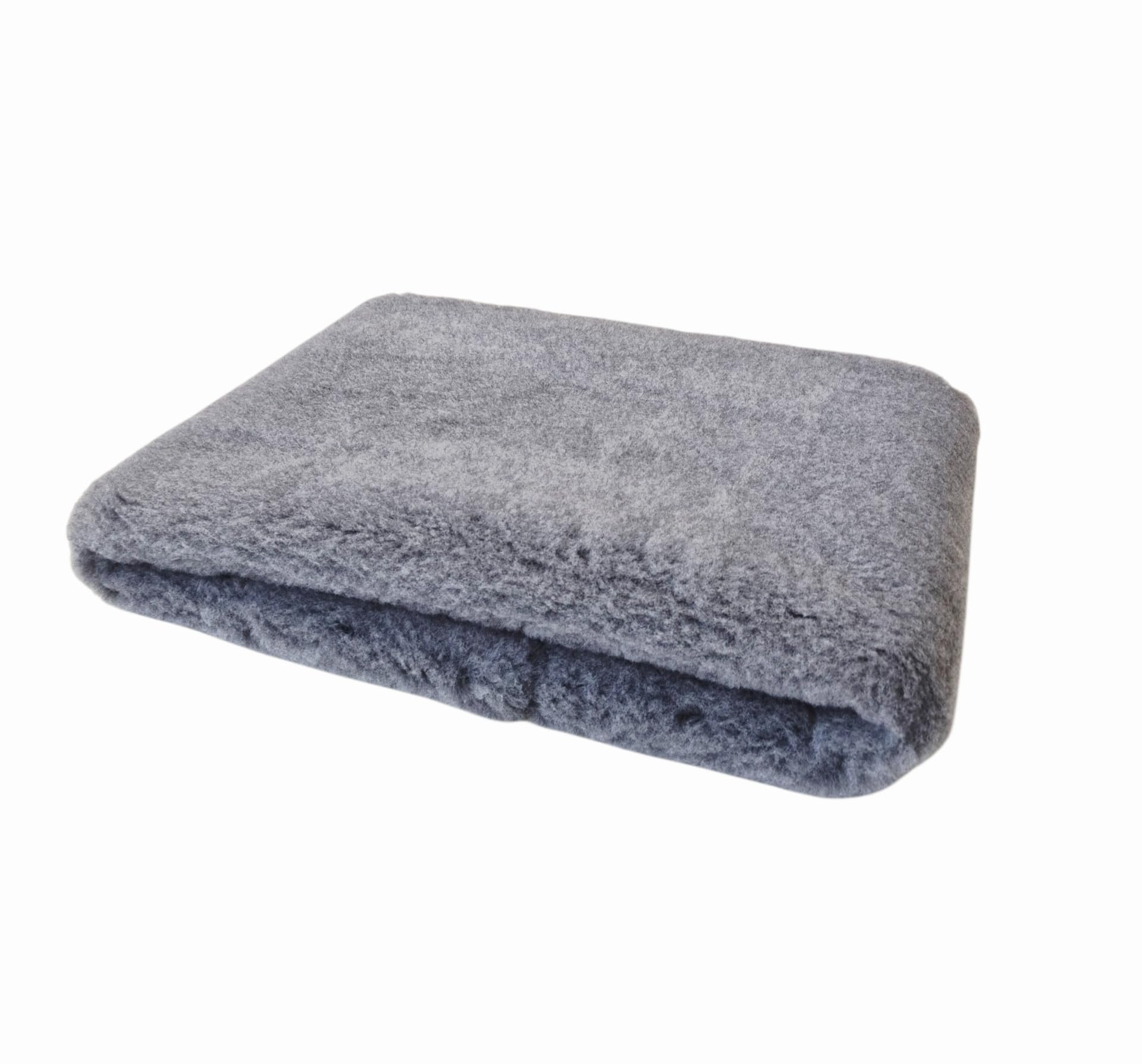 WOOF AND PUP GREY TRADITIONAL VET BEDDING Dog Bedding, Dogs, Puppies, Cats, Rabbits & Small Pets, Green Back VetBed, Whelping Fleece, Crate, Vet Bed, (300cm x 150cm) โ image 1