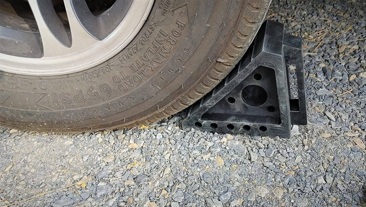 Performance Tool W41001 All Weather, Oil Resistant Solid Rubber Wheel Chock for Car, Travel Trailers, RV, Truck, and ATV