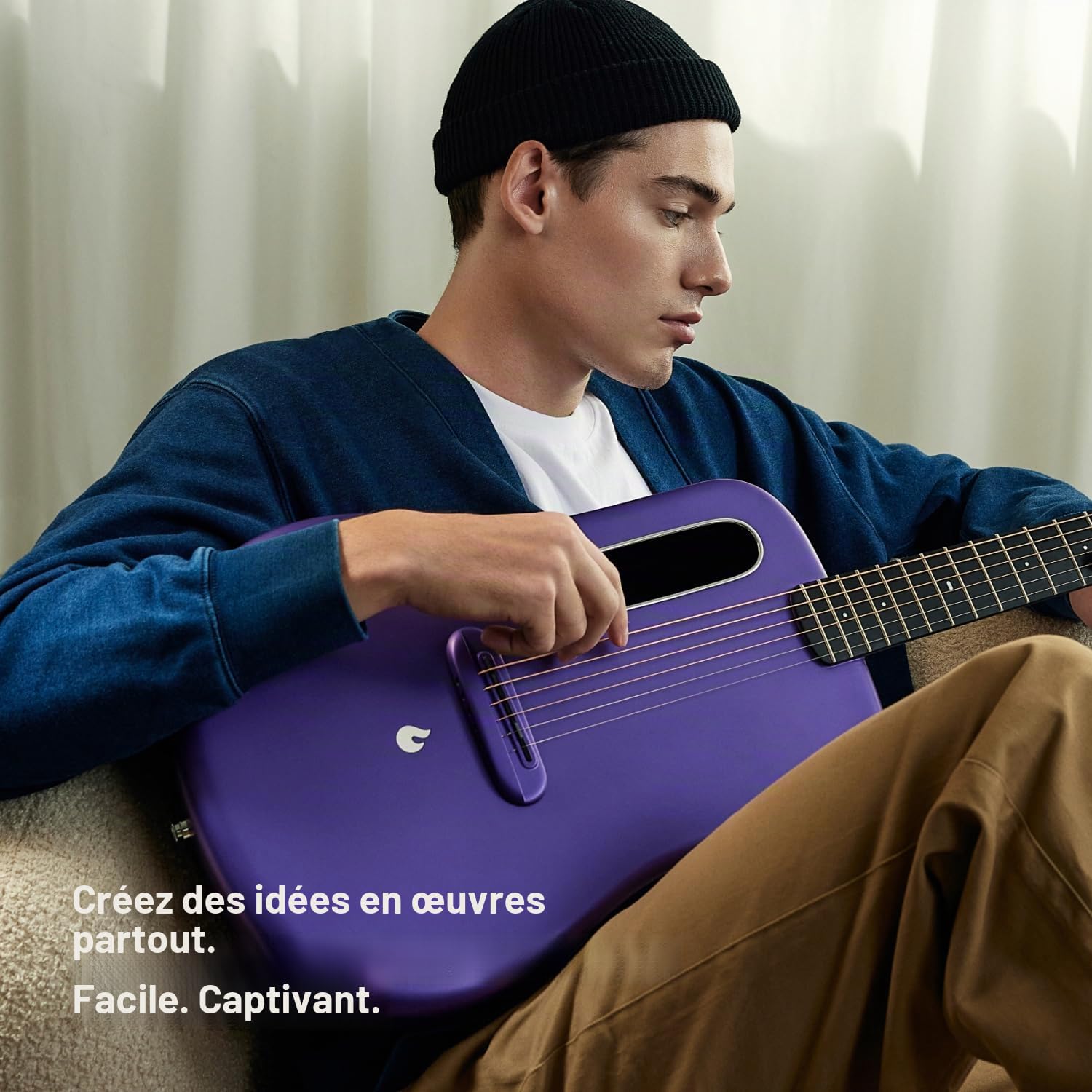 LAVA ME 4 Guitare électro-acoustique en fibre de carbone avec FreeBoost 3.0, Smart Guitar, housse, câble de données, clé de guidon, support 2,4 GHz Wi-Fi/5G Bluetooth