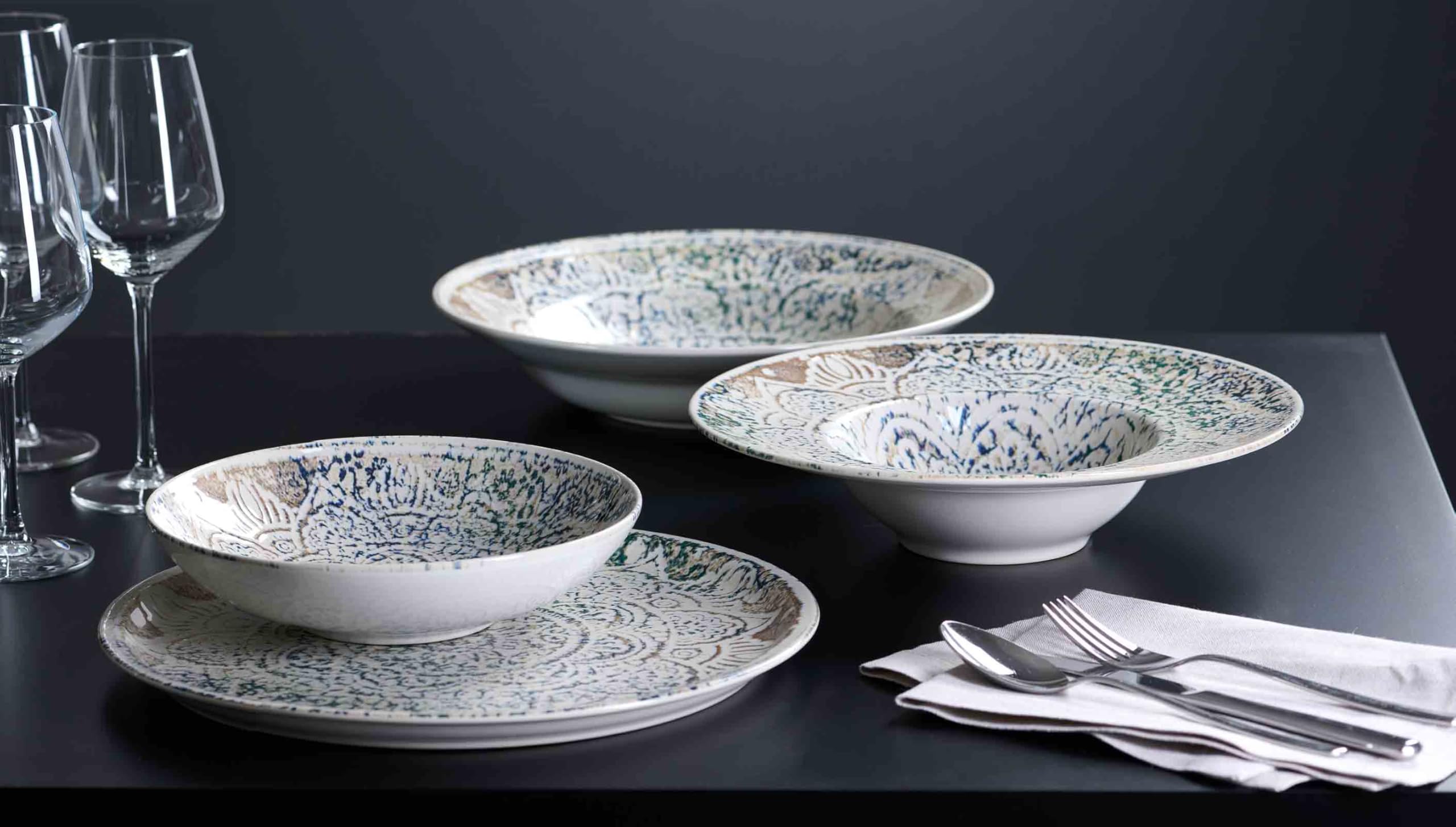 Ritzenhoff & Breker Luigi Servierschalen-Set 6-teilig | Quadratische Schalen 17 x 17 cm (700 ml) | Eckige Beilagenschalen & Snackschüsseln aus Steinzeug
