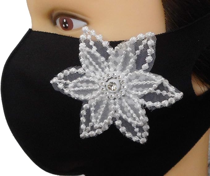 Amazon Shareki マスクアクセサリー マスクチャーム マスクピアス キラキラ ラインストーン おしゃれマスク 取り外し自在 マスピア チャーム レース生地 刺繍 花 Re F 002 チャーム アクセサリートップ 通販