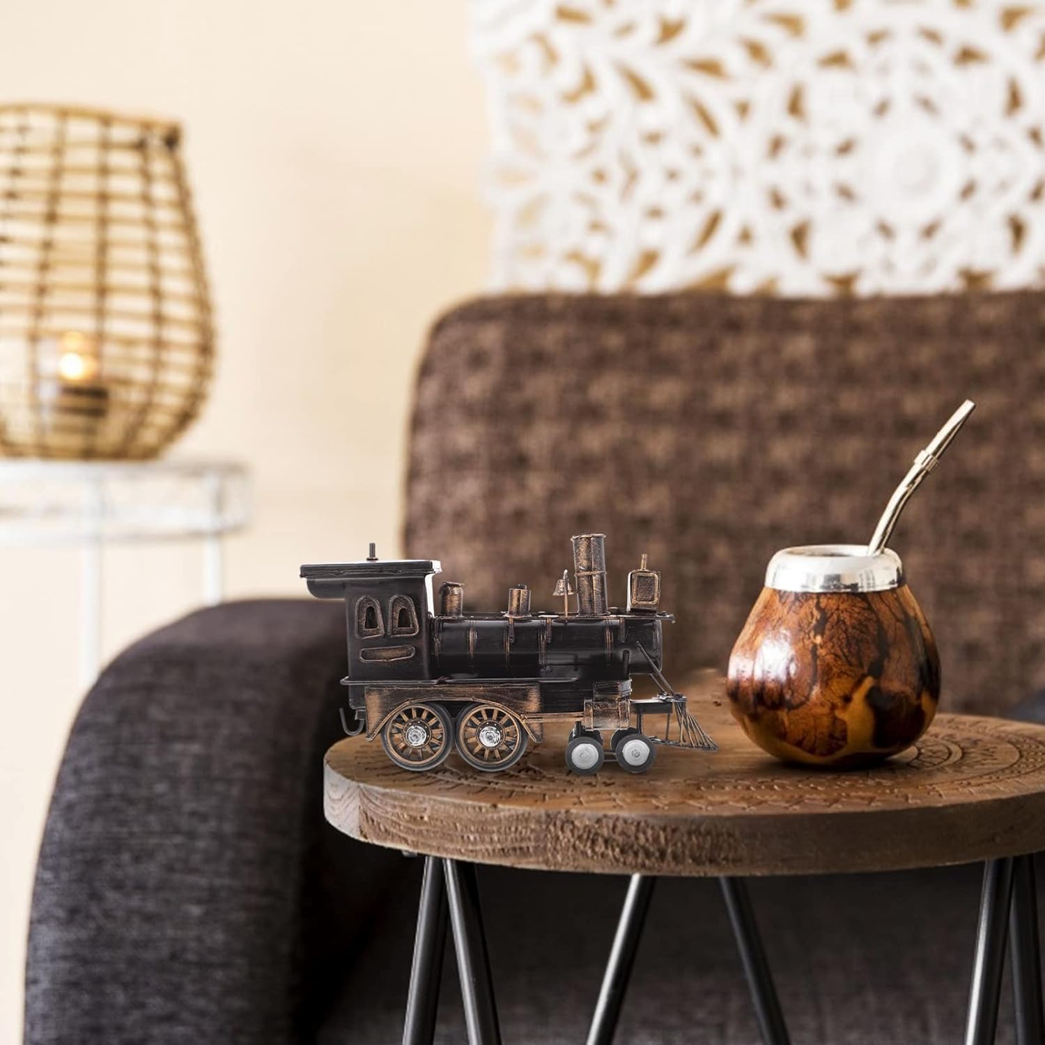 1pc Steam Locomotive Model Handcrafted Train Sculpture for Home Decor Vintage Desktop Ornament Retro Style Collectible Decoration