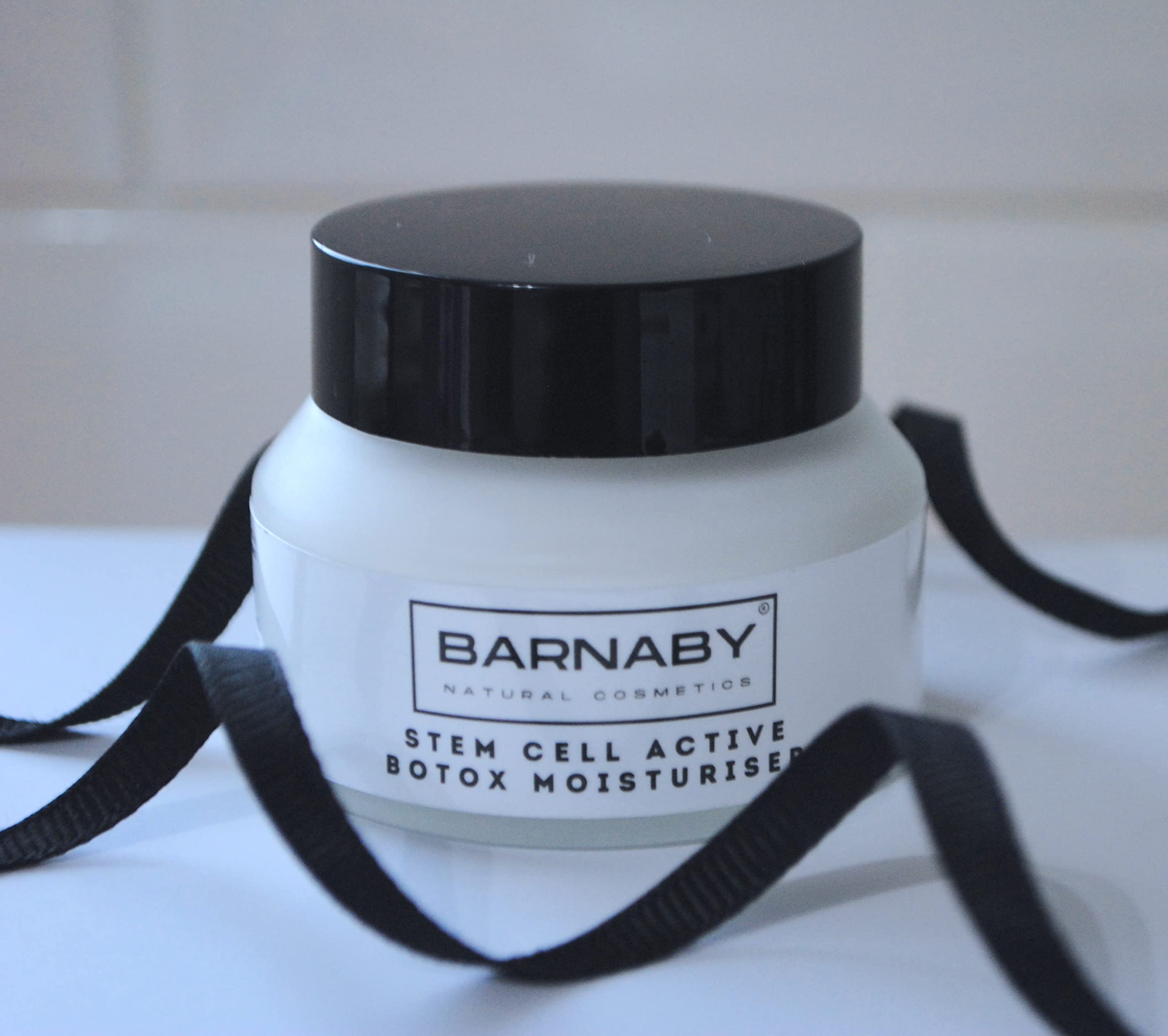Barnaby Skincare - komórki macierzyste pielęgnacja skóry uroda pudełko prezentowe z komórkami macierzystymi aktywnym nawilżaczem i maską na twarz w luksusowym pudełku prezentowym