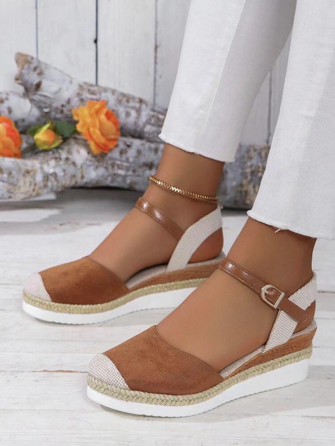 Women's 2025 Retro Closed Toe Platform Sandals Wedges Canvas Summer Dressy Ankle Elastic Strap Wedge Heels Sandals