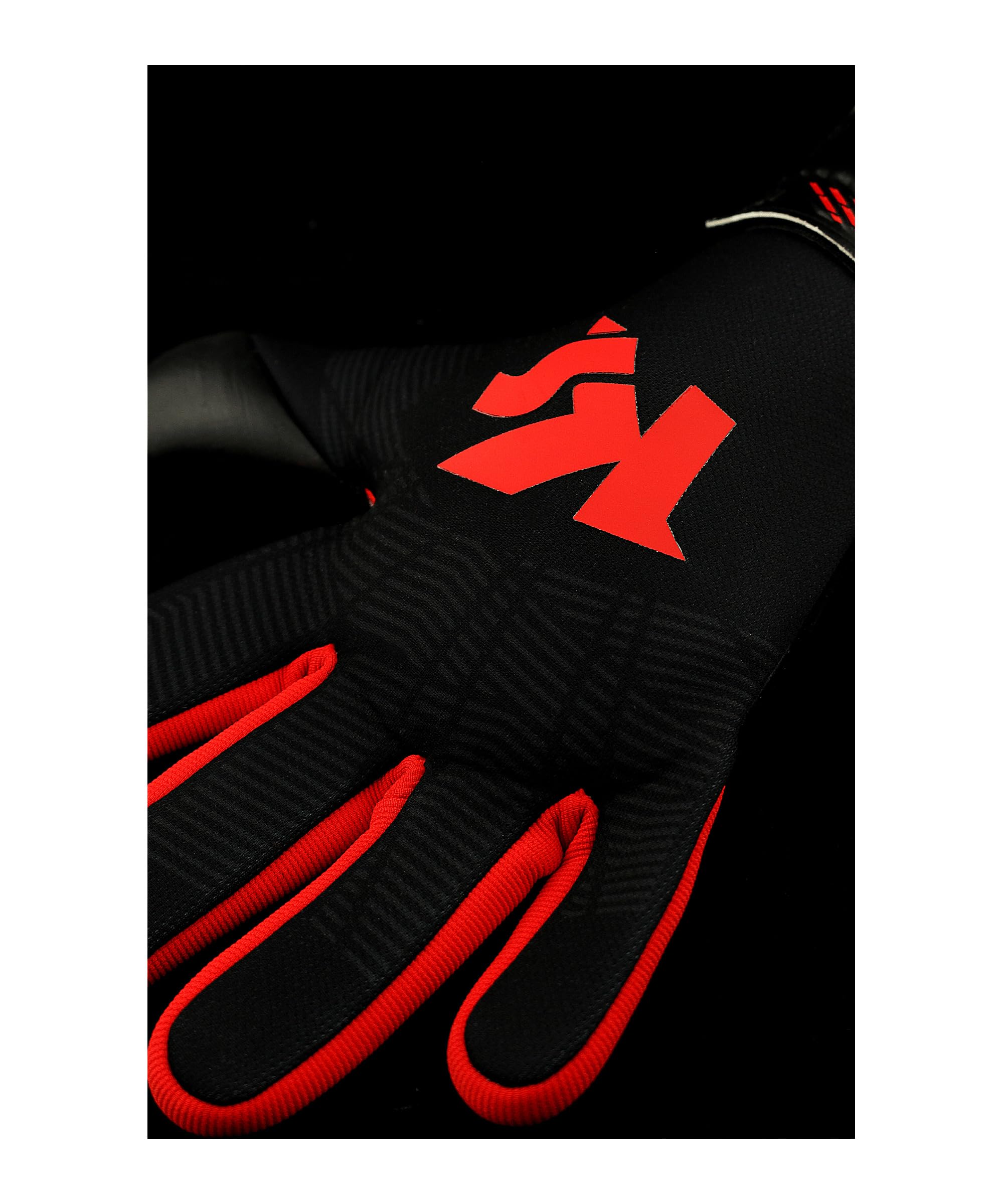 KEEPERsport Torwarthandschuhe Champ Prime NC, ohne Fingerschutz, Fußballhandschuhe Unisex, mit Lasche, 4mm Black Claw, Größe: 5-11