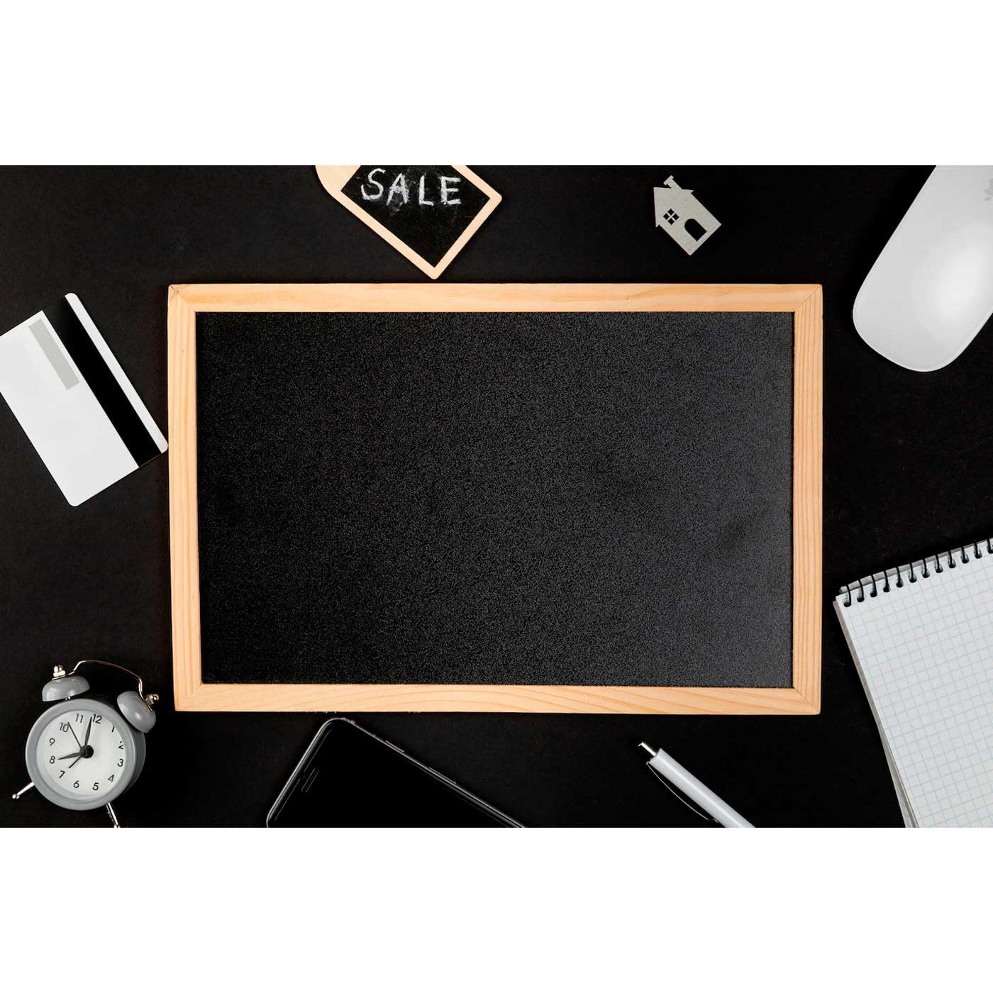 Pizarra Negra 40 x 60 cm con Marco de Madera, Incluye Tiza y Borrador, Lista para Colgar