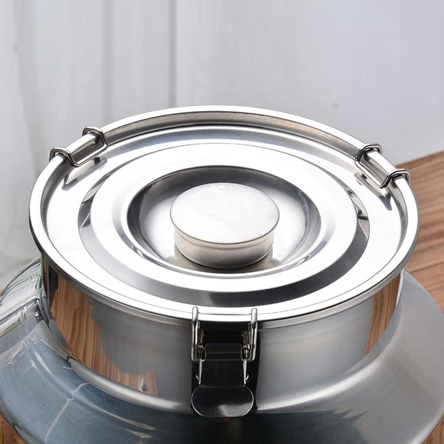 4-8L Stainless Steel Milk Can Milk Bucket Wine Pail Oil Barrel Tea Canister Tote Jug with Sealed Lid Small Capacity for Liquid Storage,4L