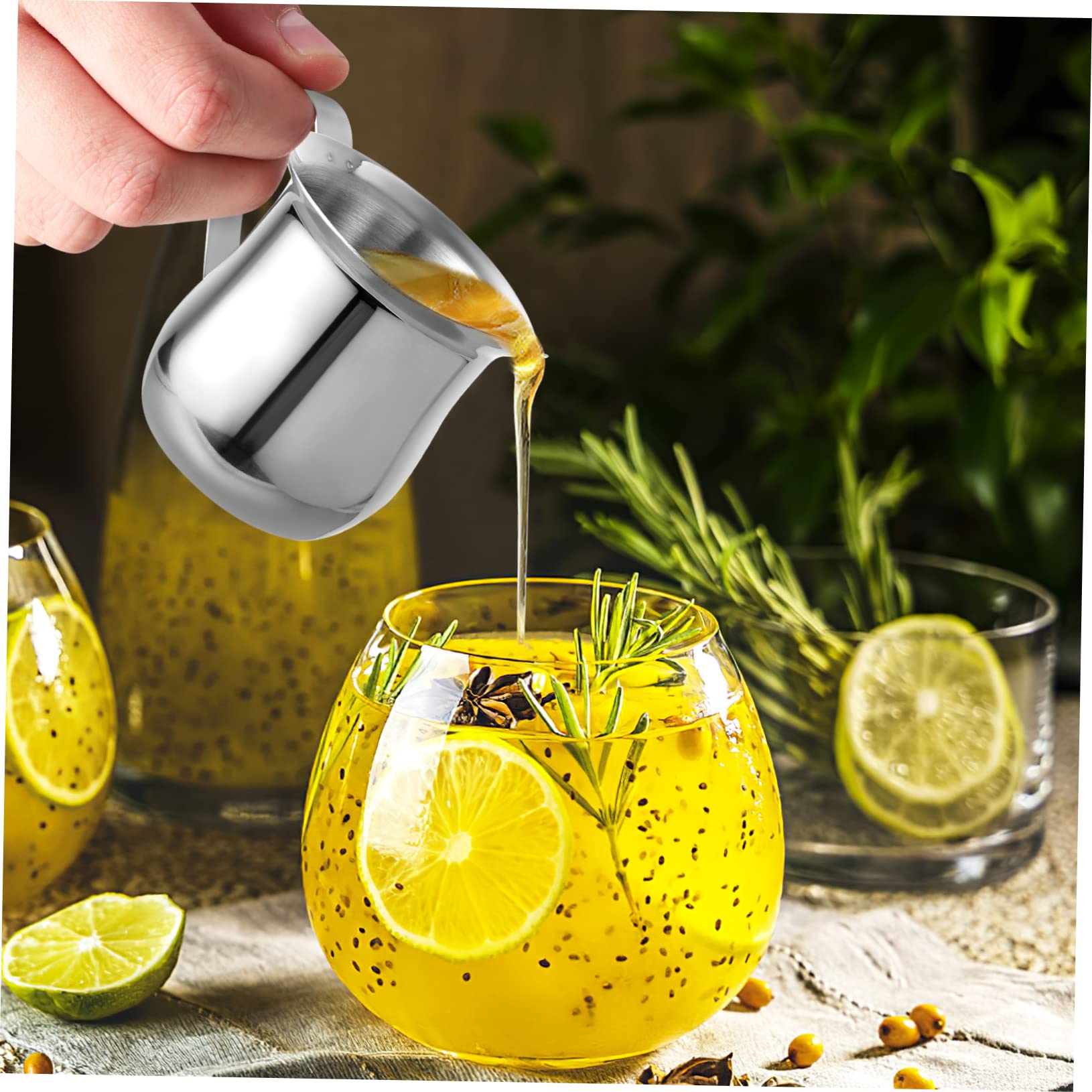 Housoutil 12 Piezas Jarritas de Leche Inoxidable Vertedor Profesional y Mango Ergonómico para Espresso y Cappuccino para Espumar Leche y Servir con Precisión Cafeterías y