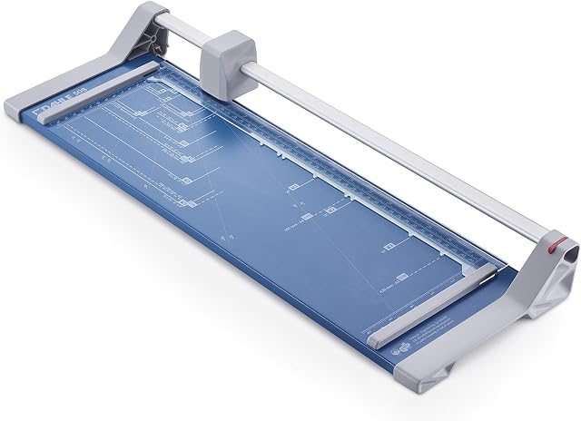 Dahle 508 Rotary Trimmer 2020 Model (Cutting Performance up to 6 Sheets/DIN A3) Blue