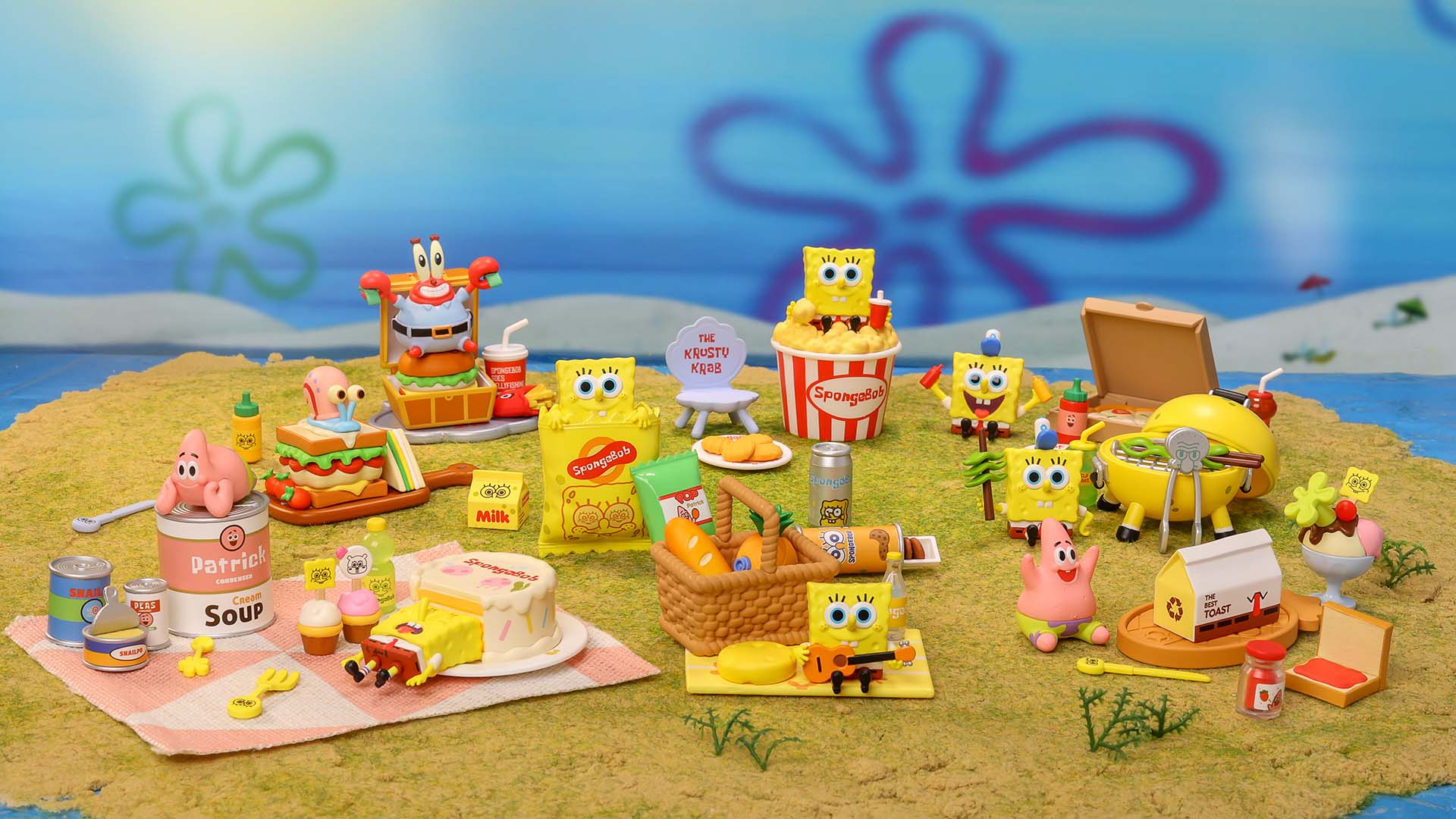 Amazon.com: POP MART Spongebob Picnic Party Blind Box Figures