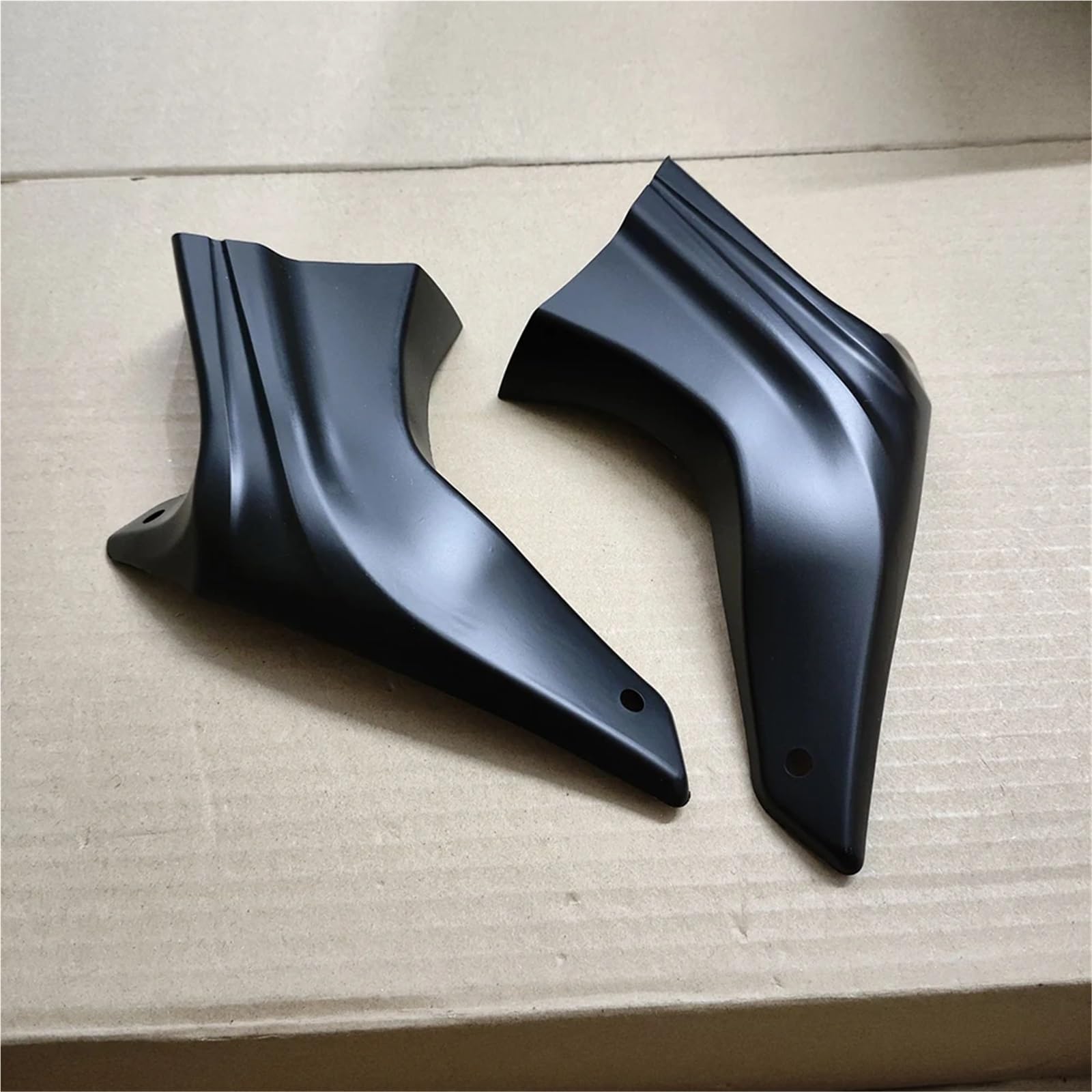 Refrigeración de Pinza de Freno Protector de Rueda Delantera para radiador de Pinza Yamaha YZF-R1 RN65 YZFR1 SP YZFR1M YZF R1M Refrigeración de la Pinza de Freno(Glossy Black)