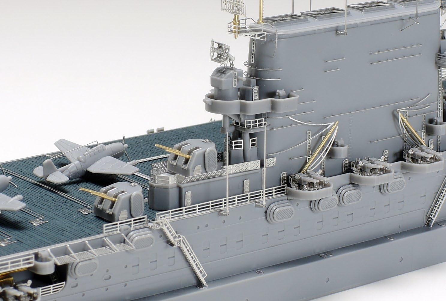 Tamiya Models Saratoga Cv-3 W/Pontos DTL 1/700