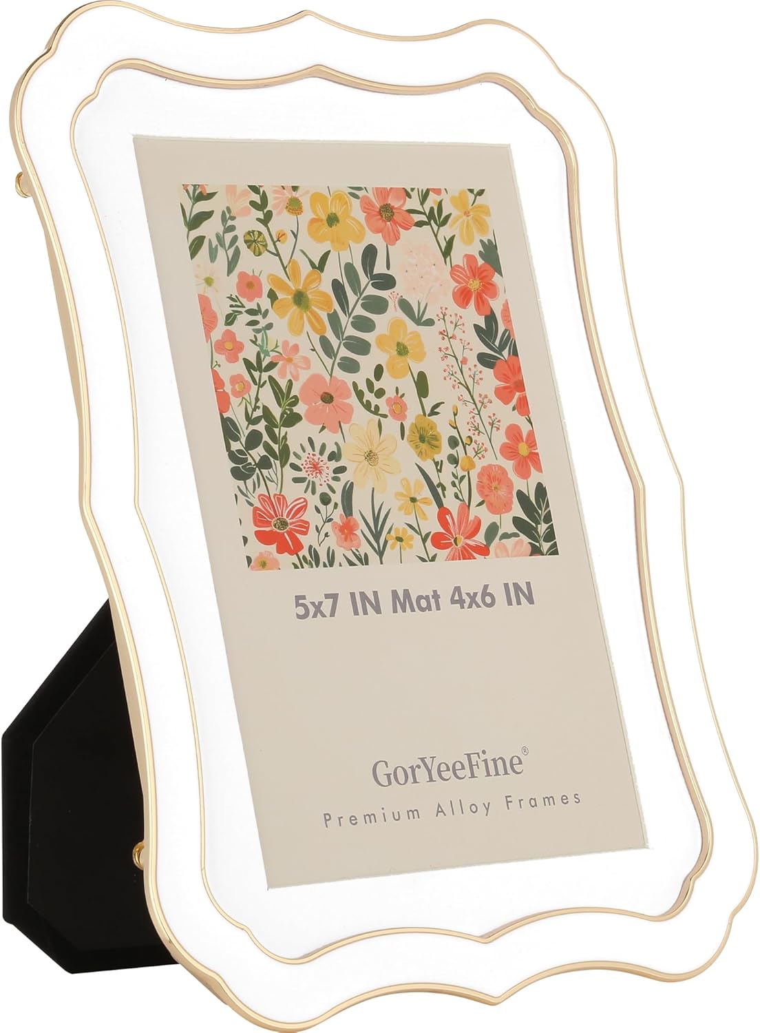 High-End Zinc Alloy 5x7'' White Picture Frame - Classic Vintage Scalloped Design with Enamel Finish & 4x6'' Premium Acid-Free White Mat, Luxury Velvet Back for Weddings & Home Decor