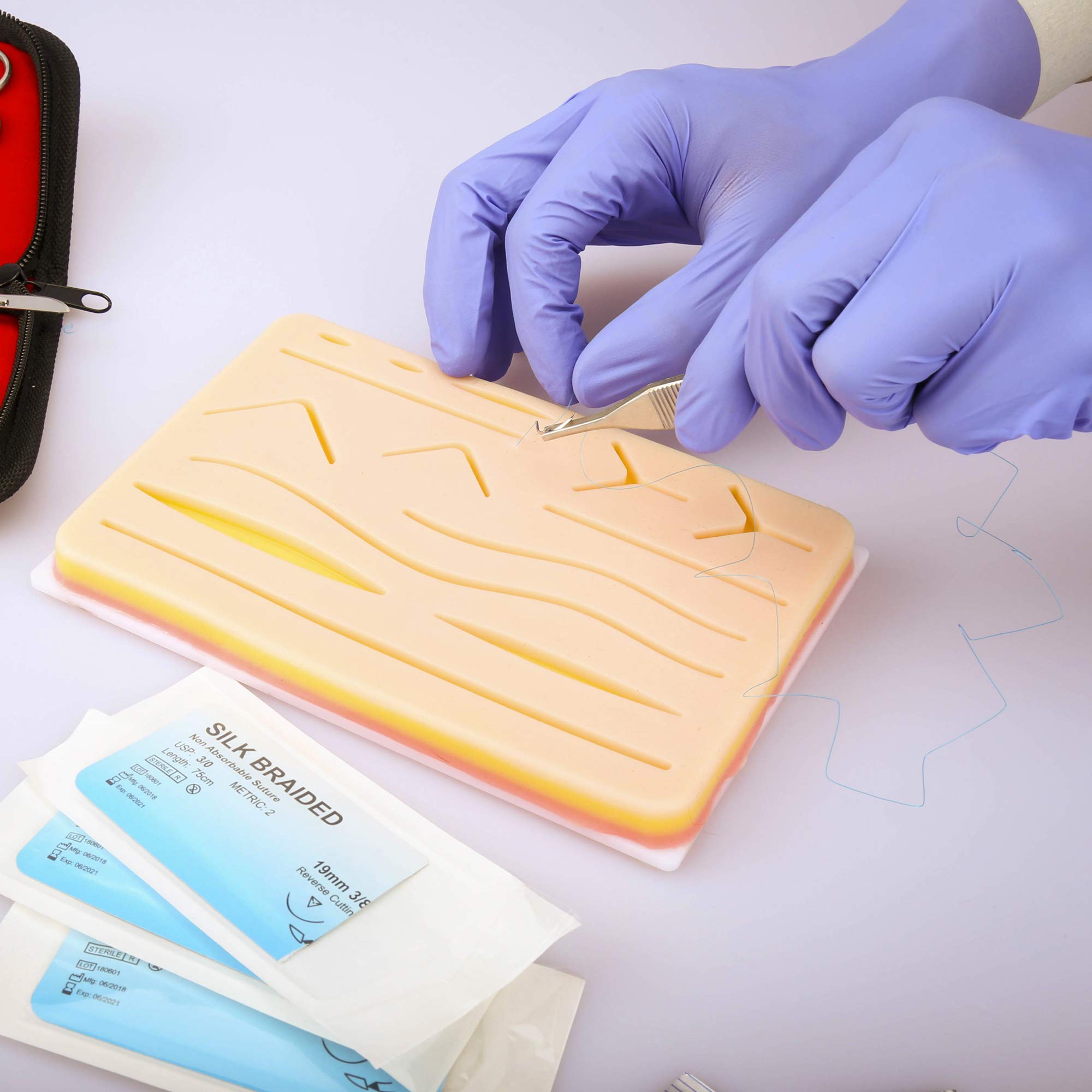 Kit práctico de sutura con Guía de Entrenamiento en formato Ebook: Almohadilla de Sutura Reutilizable de Silicona con Kit de Herramientas – para Estudiantes de Medicina, Enfermería y Veterinaria
