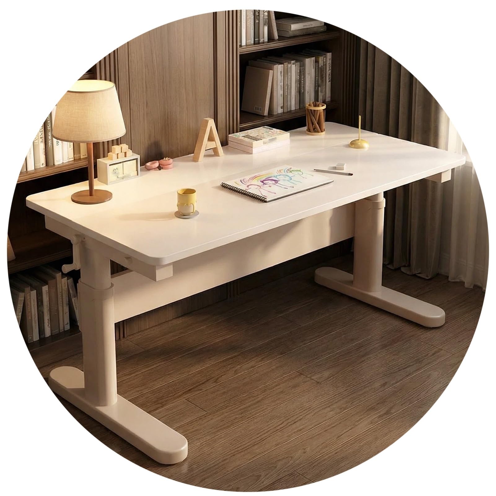 Bureau réglable en hauteur pour éviter le mal de dos à la maison