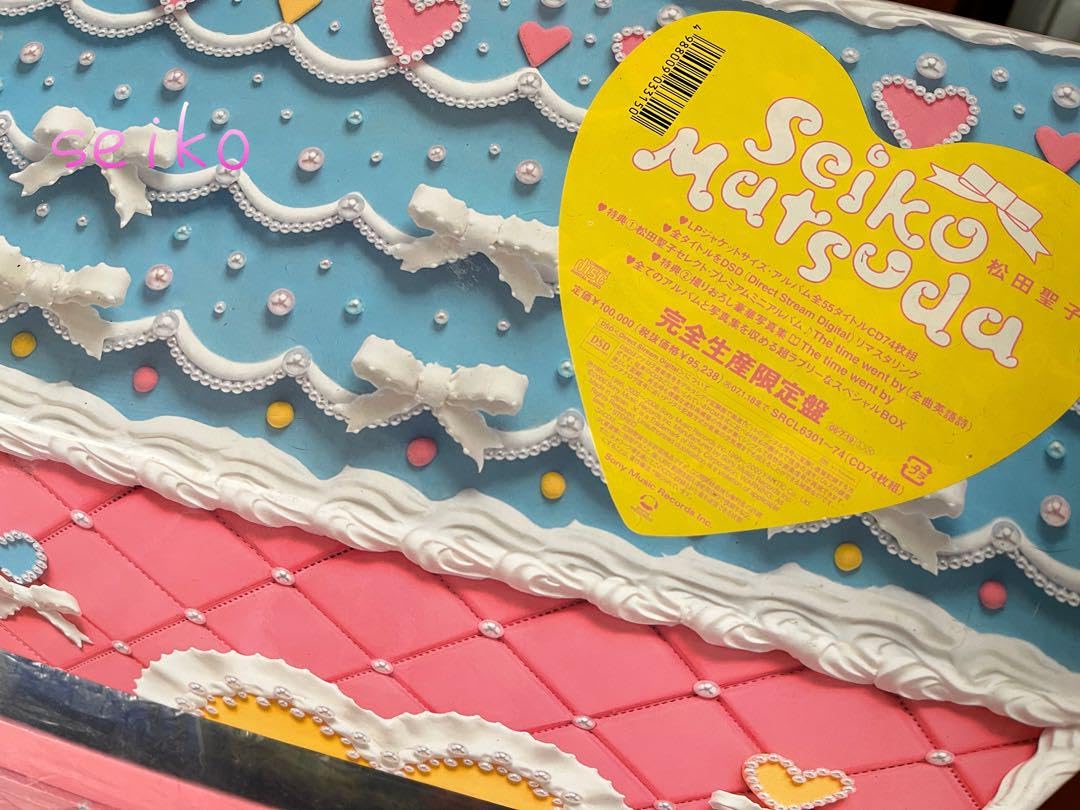 Amazon.co.jp: 松田聖子さんCD box 73枚セット写真集付LPジャケット 