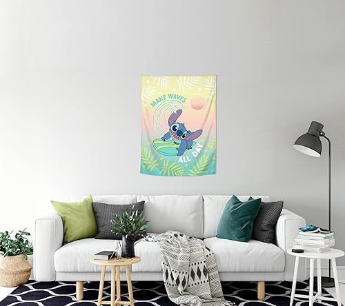 Jay Franco - Tapiz Disney Lilo & Stitch Make Waves, para colgar en la pared de 30x40 pulgadas, decoración de habitación infantil (producto oficial