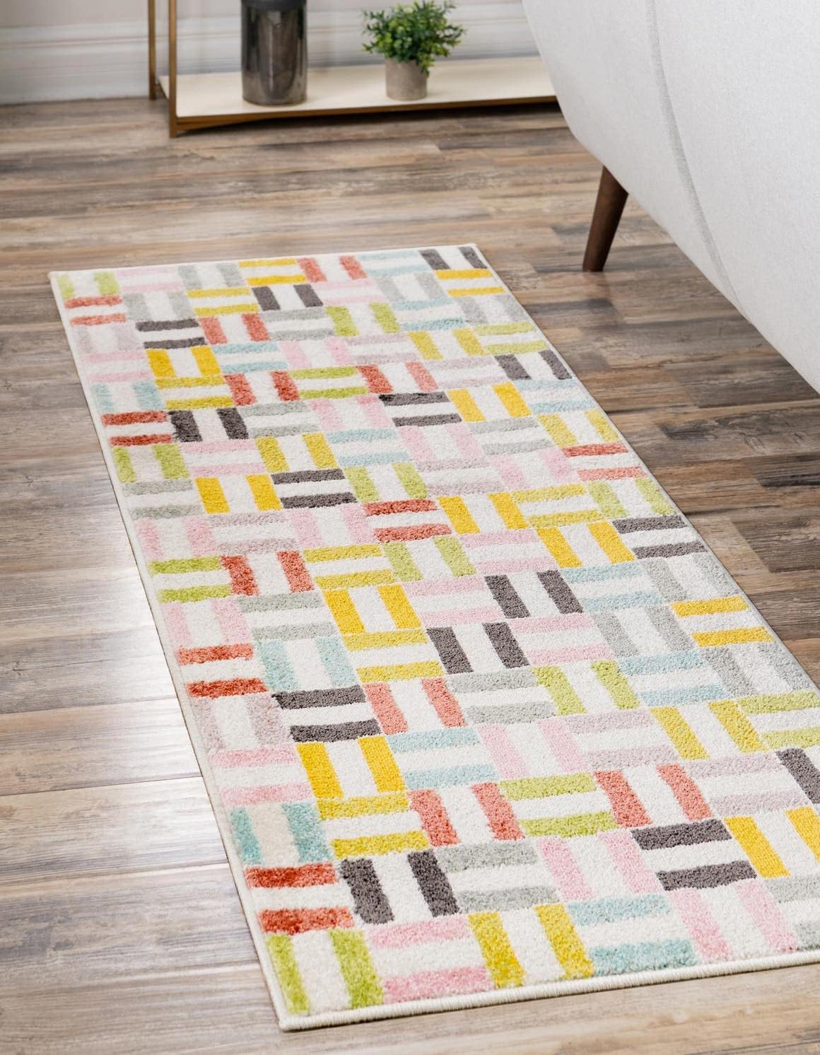 Unique Loom Whimsy Kids Collection Area Rug - Chicklets (2' 2" x 2' 11" Rectangle, Multi/Black)