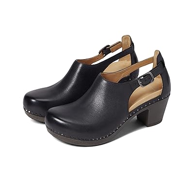 Dansko Sassy Women