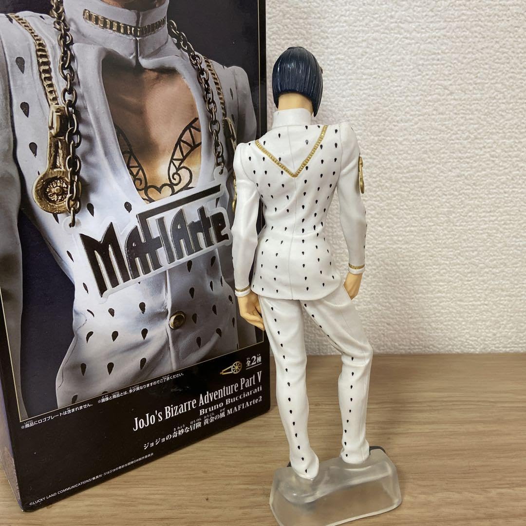フィギュア ブローノ・ブチャラティ ジョジョの奇妙な冒険黄金の風 Amazon.co.jp: ジョジョの奇妙な冒険 黄金の風 ブローノ