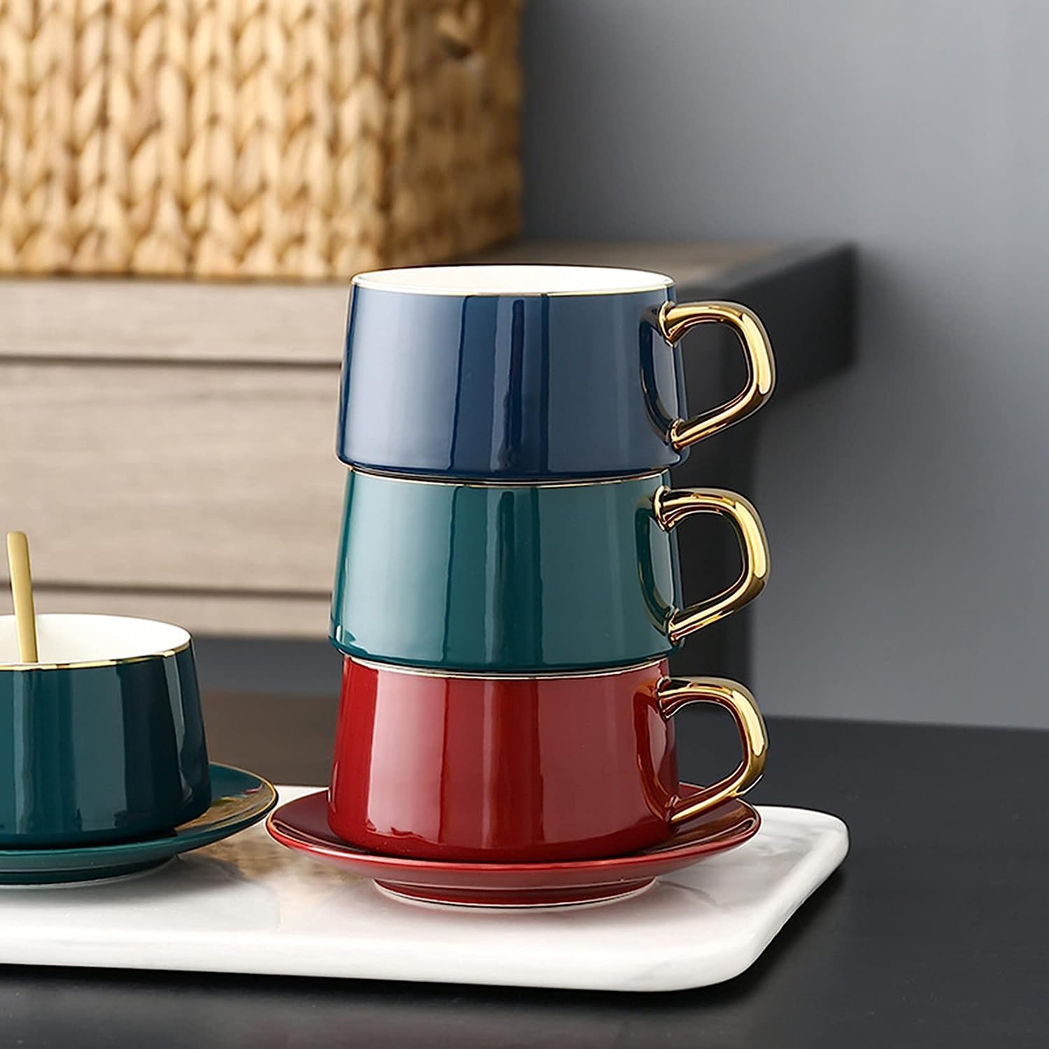 Zestaw filiżanek i spodków, zestaw filiżanek do po Kubki ceramiczne Zestaw kubków do kawy z pokrywką Filiżanka do kawy Łyżeczka ze stali nierdzewnej, kubek do herbaty o pojemności 260 ml, świetny prez