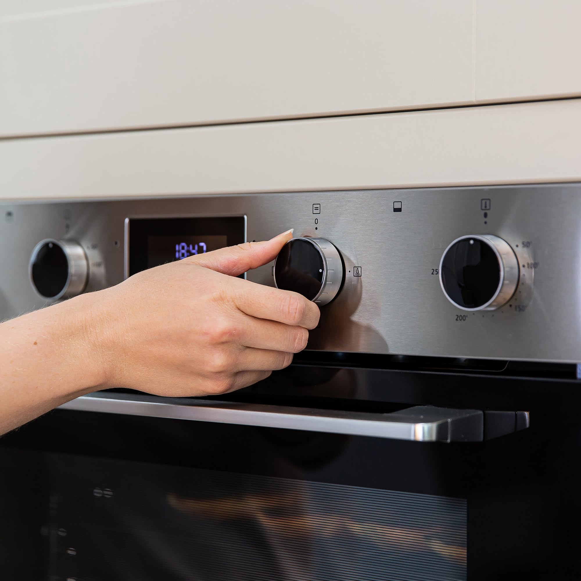 Russell Hobbs 89cm High, 60cm Wide, Stainless Steel, 110L, Built-In, Electric Fan Double Oven, RH89DEO2002SS - Free 2 Year Guarantee — view 6