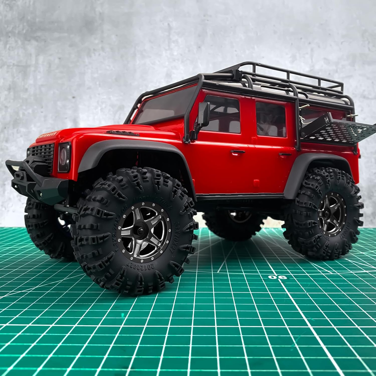 4PCS 1.3" Beadlock Wheel Tires Set Aluminum 1.3inch 5-Spoke Beadlock Wheel Hub Wheel Rim 7mm Hex ＆ 70mm/2.76inch Rubber Crawler Tires for 1/18 1/24 RC Crawler Car SCX24 TRX4M (Black)