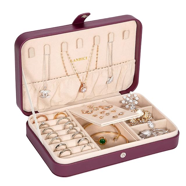 LANDICI Small Jewelry Box for Women Girls PU Leather Travel Jewelry Case Portable Jewelry Organizer Storage Holder Display