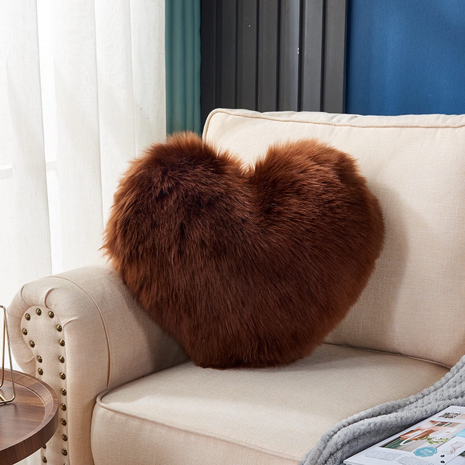 Coussin Cœur En Fausse Fourrure Moelleux – Oreiller Décoratif Amour Rouge 40 Cm Pour Canapé Lit Chambre