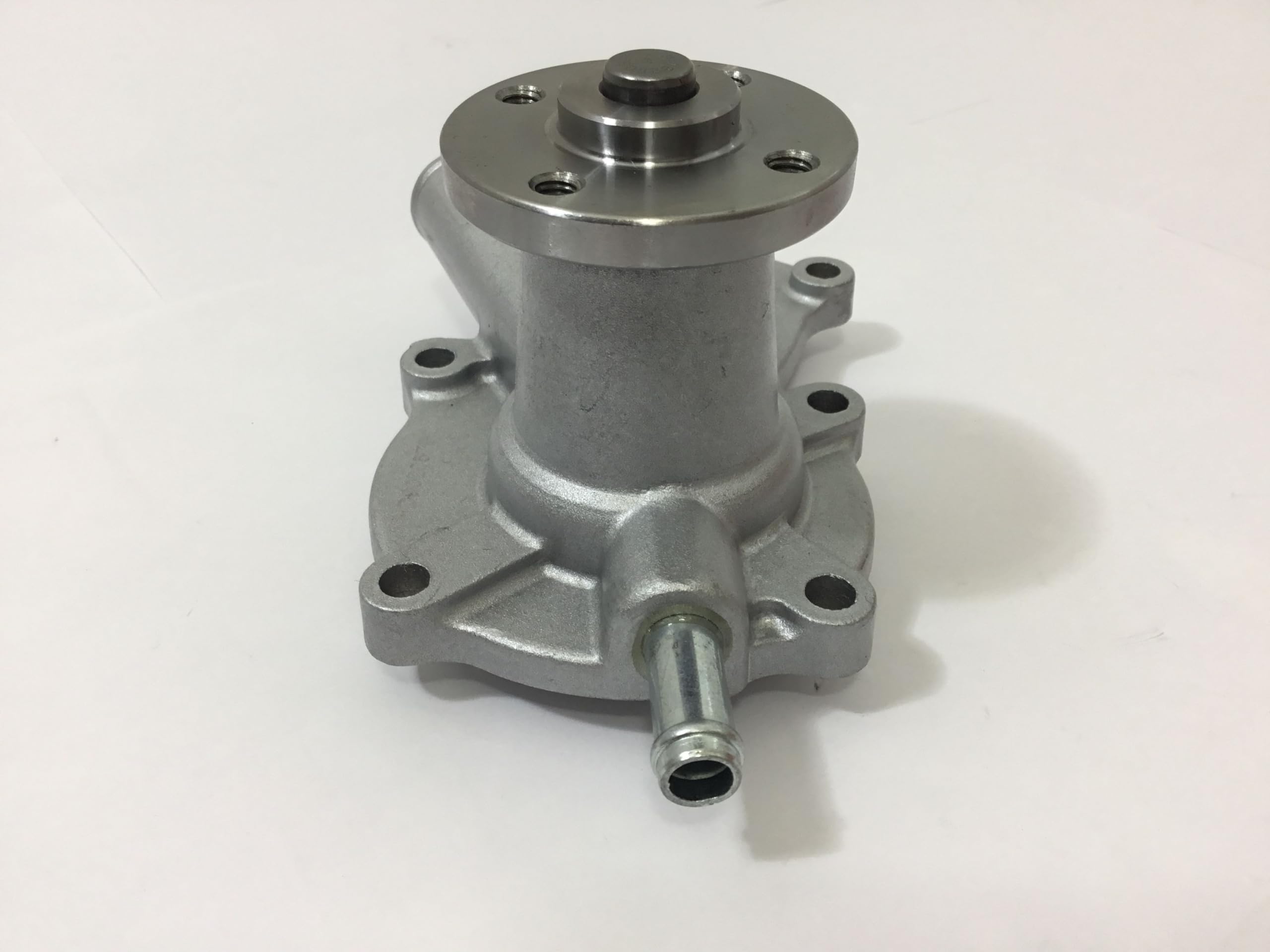 Pompe à eau compatible avec Kubota D722 D662 D902 ZD21 ZD21F ZD221 ZD321 ZD323