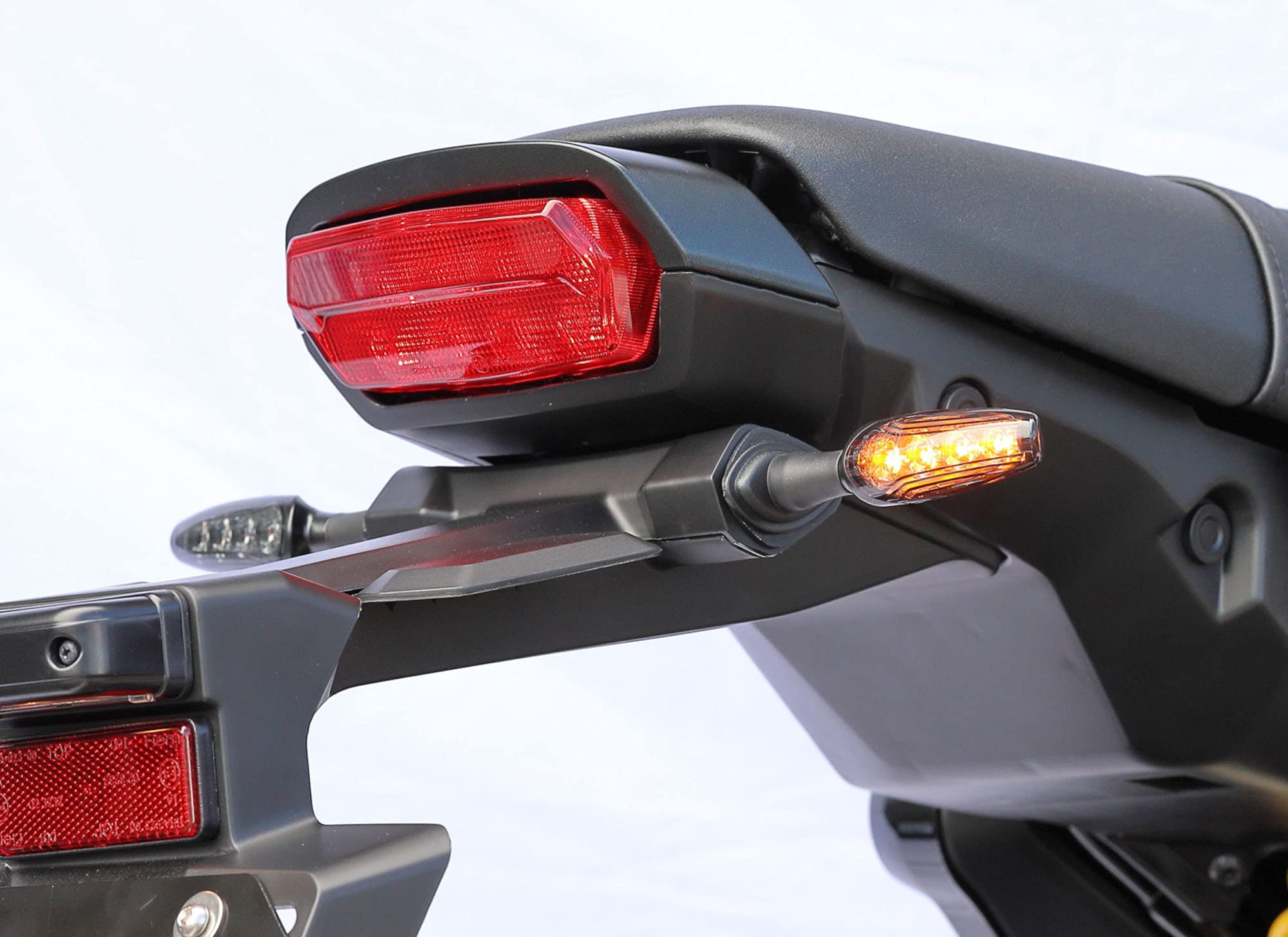 Amazon | キジマ(Kijima) バイクパーツ LEDウインカーキット TRL3 LED 