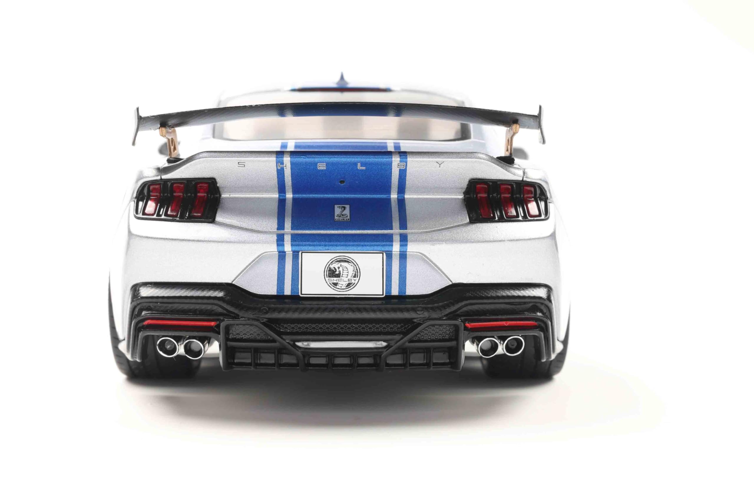 Amazon.com: Kyosho SOLIDO S1813803 1/18 Shelby Mustang Super Snake