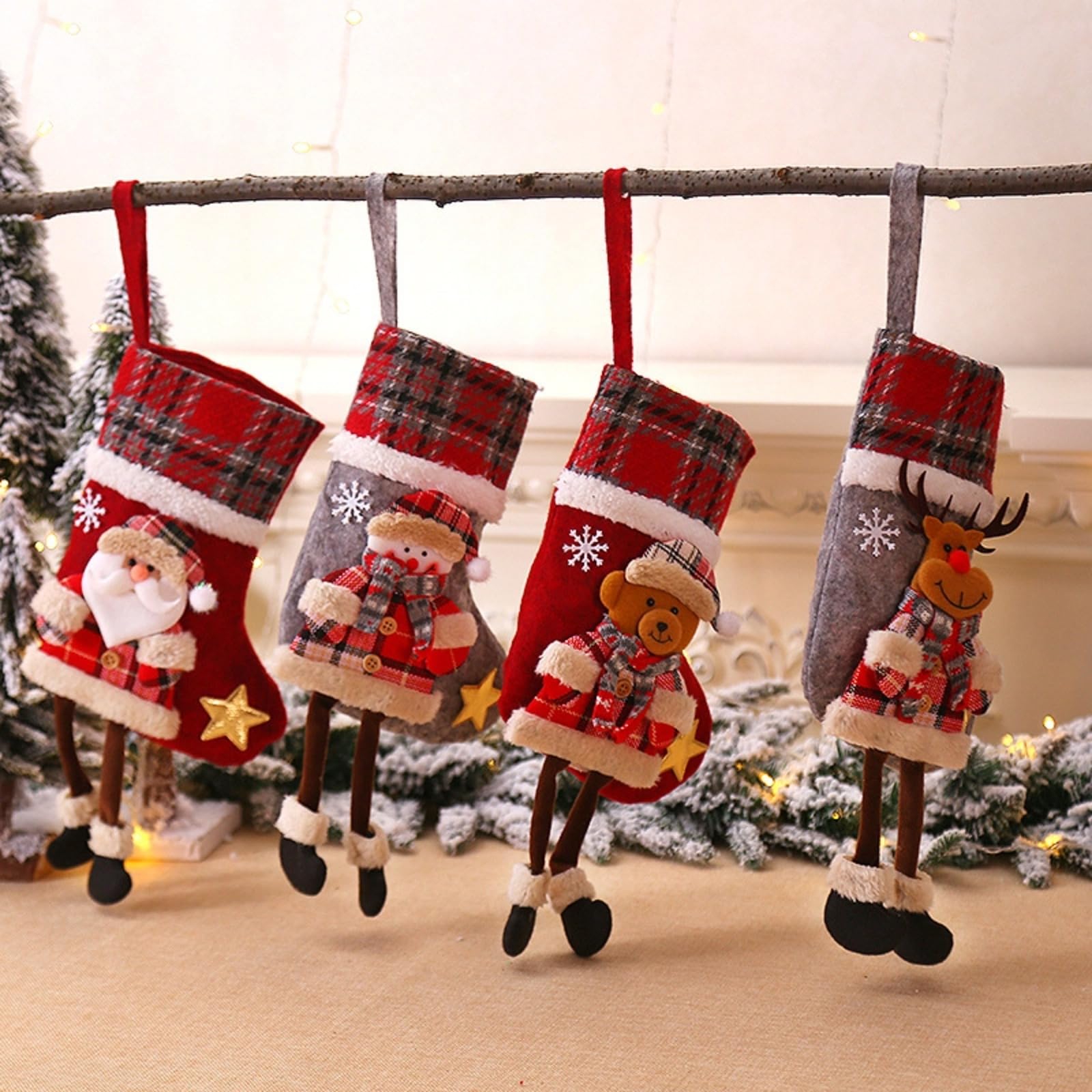Produktbild von Weihnachten Deko Weihnachtsstrümpfe Mit Buchstaben Weihnachtssocke Bestickter Nikolausstrumpf Christmas Stockings Nikolausstiefel Zum Befüllen Aufhängen Für Süßigkeiten (N, 19X14cm