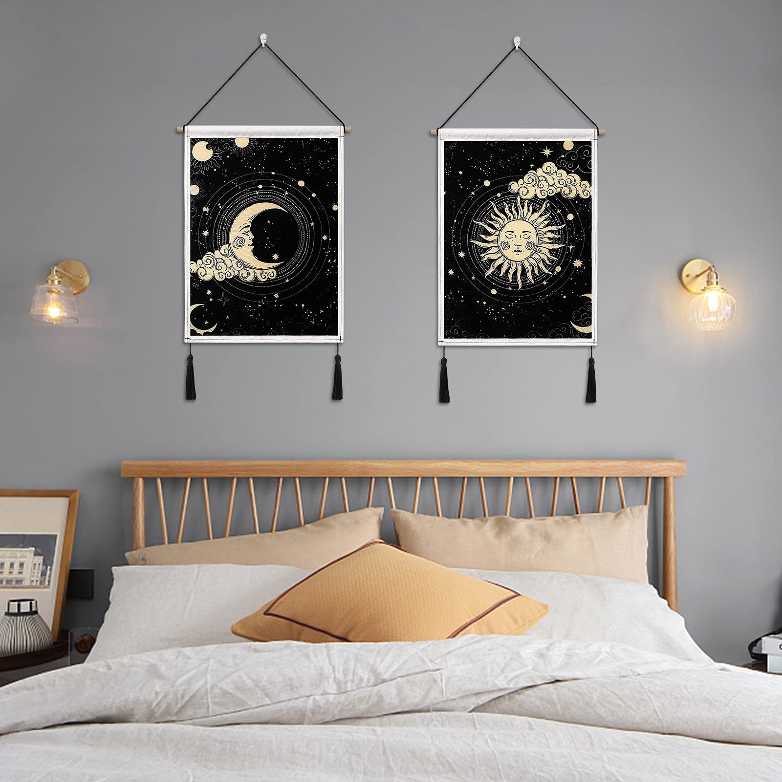 Betylifoy Confezione da 2 Arazzi da Parete con Luna e Sole con Nappe Tarocchi Neri Arazzo da Appendere a Parete Decorazione da Parete per Camera da Letto con Nuvole di Stelle della Boemia (Sole)