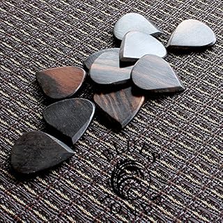 Blues Tones Pack mixte de 4, médiators de luxe - Les Beatles, Paul McCartney, John Lennon, RIngo Starr, George Harrison Blues Tones Pack mixte de 4, médiators de luxe – Image 2
