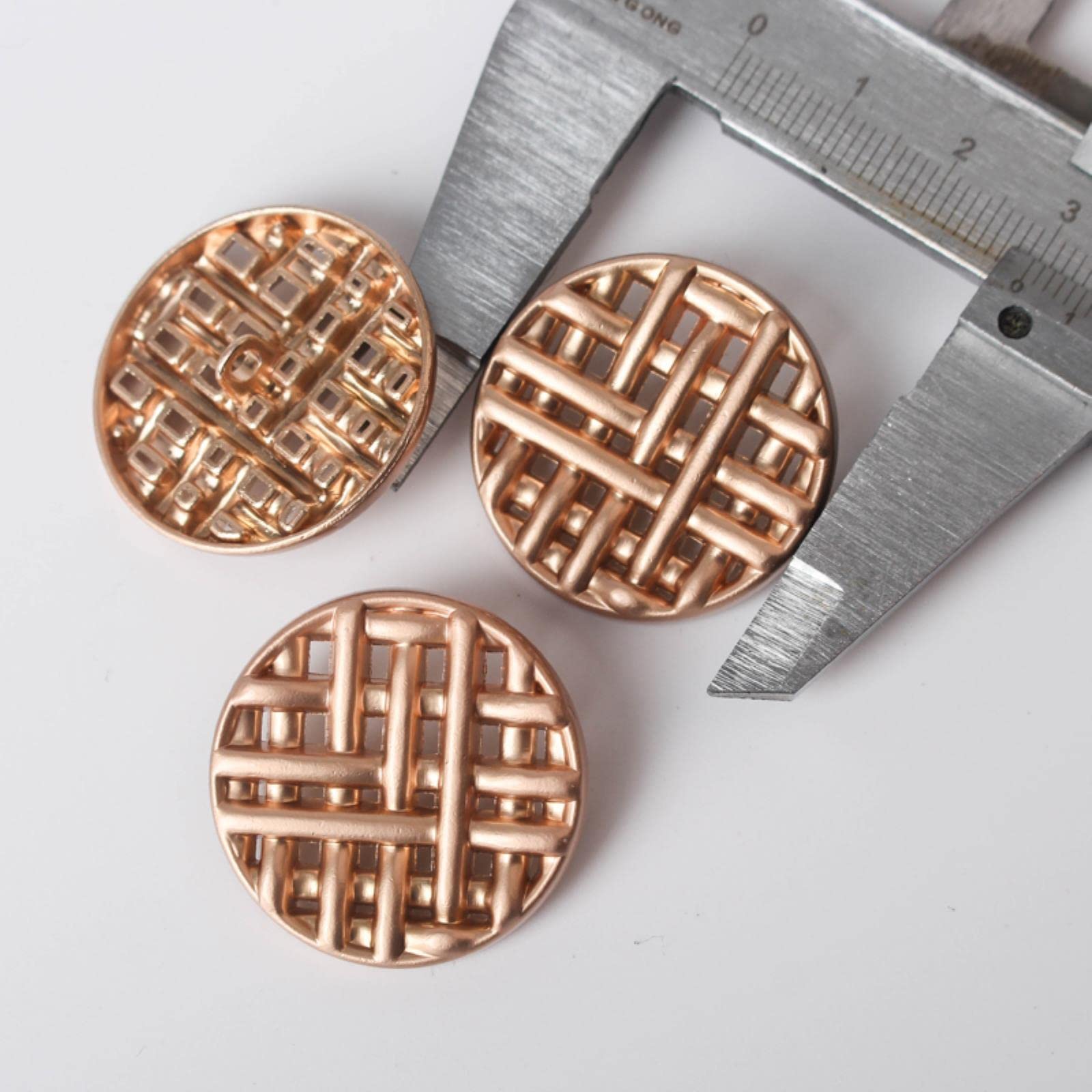 10 szt. 30mm metalowe guziki modne dekoracyjne do koszuli płaszcz akcesoria szycia scrapbooking DIY(Golden)