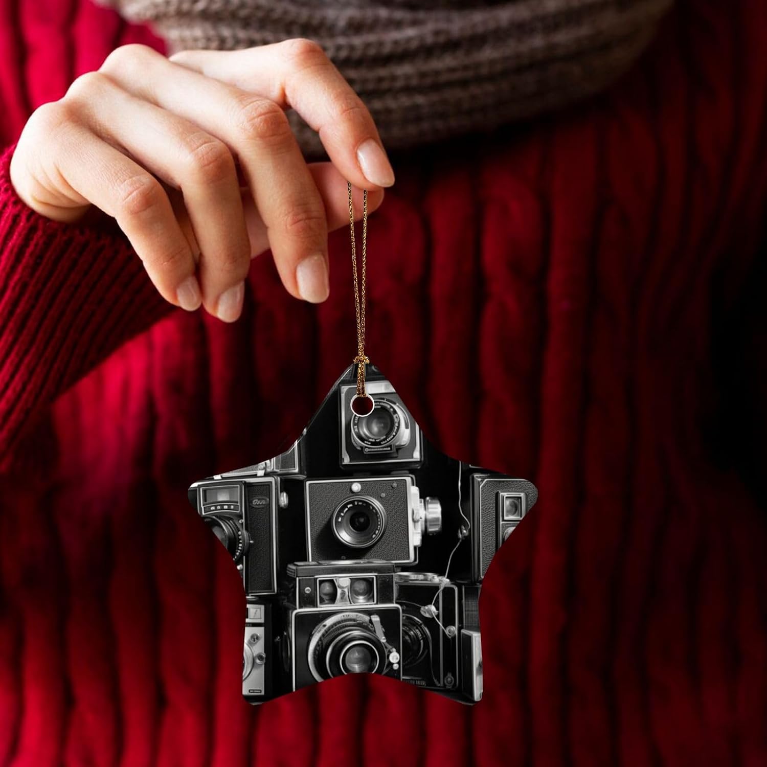 2024 Christmas Tree Ornaments Retro Cool Camera Collection Hanging Ornaments Star Shape Christmas Ceramic Porcelain Decorations Tree Hanging Ornaments for Home Holiday Decor Wedding Gifts image 3