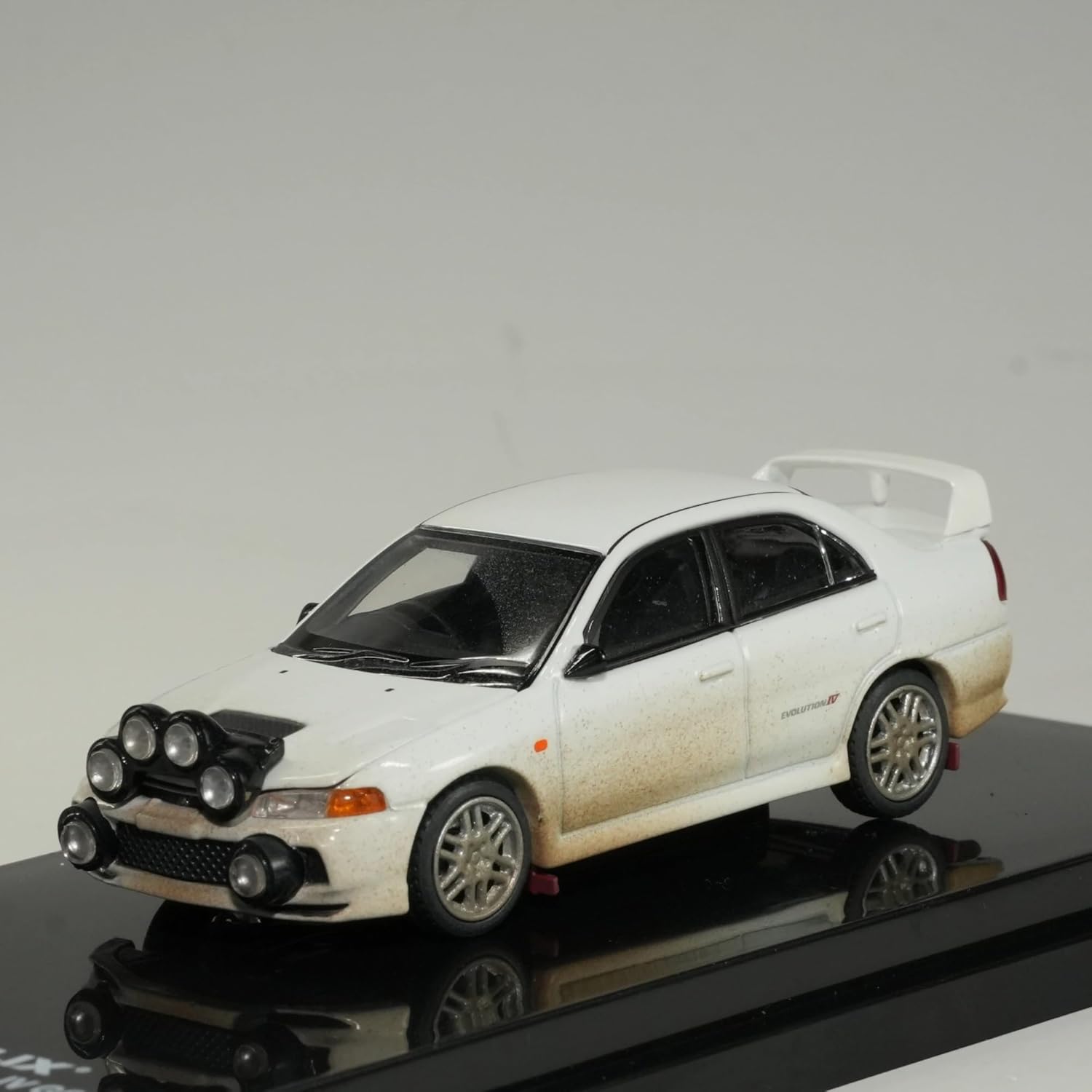 1:64 for Mitsubishi Lancer Evolution IV Casting Car Model Collectible Display Toys Vehicles