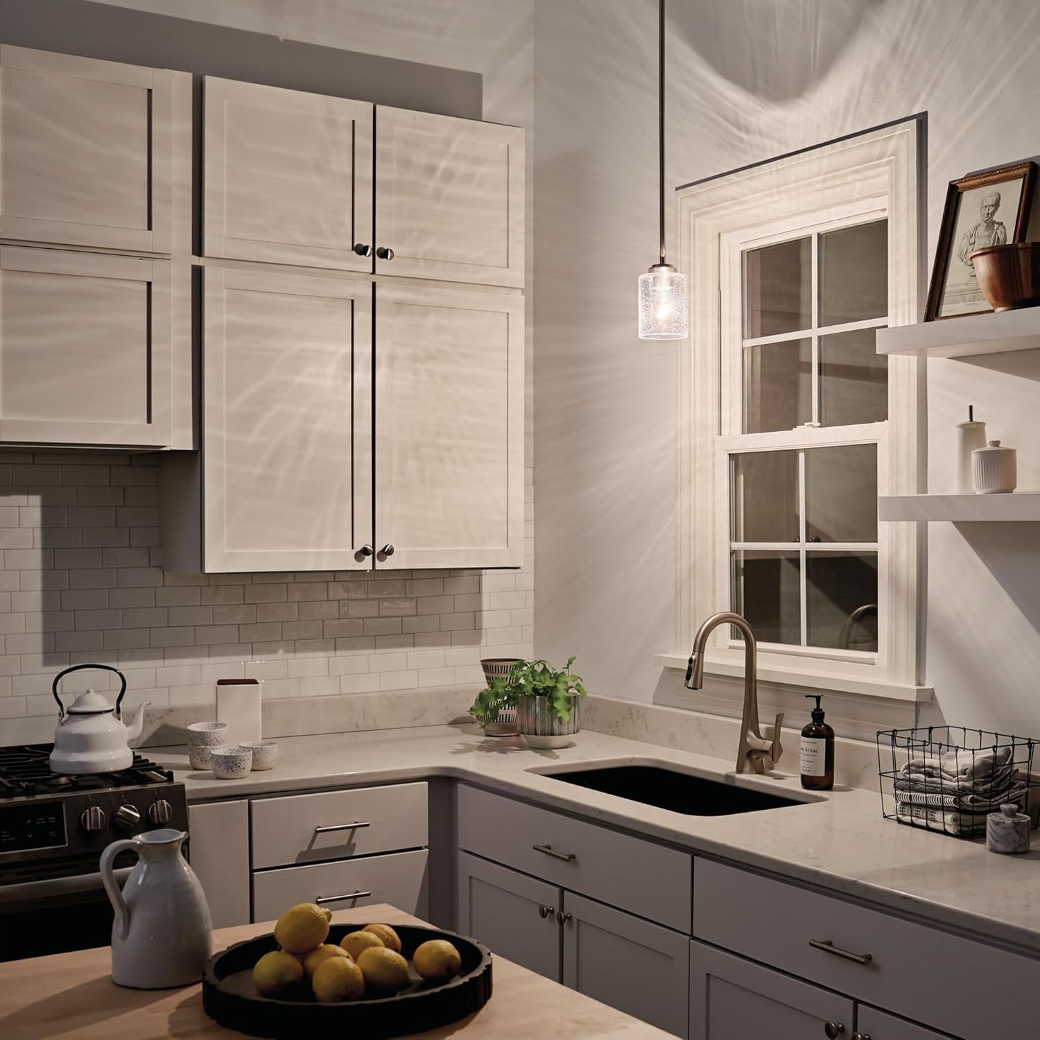 Kichler Winslow 7.5" Mini Kitchen Pendant with Clear Seeded Glass in Brushed Nickel, (7.5" H x 4.25" W), 44032NI
