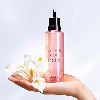 Lancome La Vie Est Belle Eau de Parfum - Long Lasting Fragrance with Notes of Iris, Earthy Patchouli, Warm Vanilla & Spun Sugar - Floral & Sweet Women's Perfume