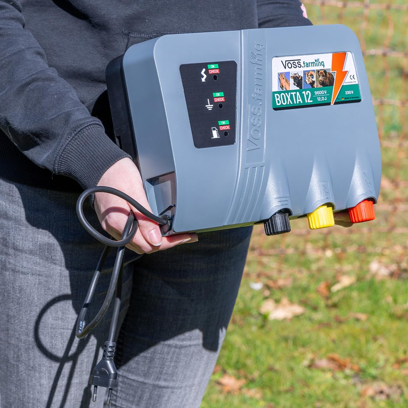VOSS.farming BOXTA 12 Weidezaungerät 230V 12 Joule für Lange Zäune bis 70km