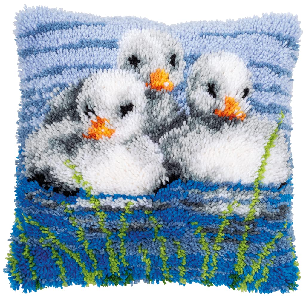 Coussin broderie débutant DIY canetons pour déco de chambre enfant