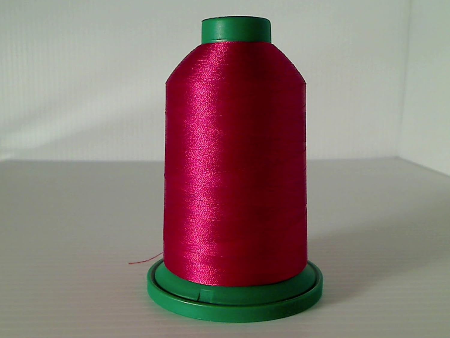Isacord Embroidery Thread 5000m (1800-1972) (1906)
