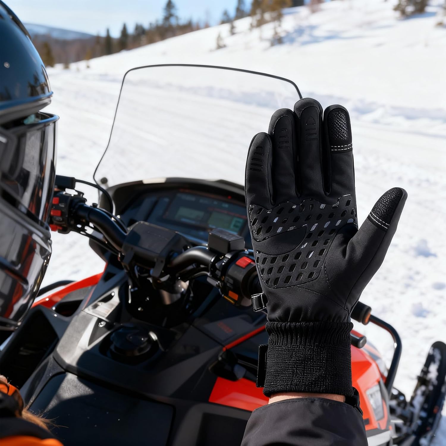 New Windproof and Warm Fleece Gloves with Slip Palms and Touchscreens Operations