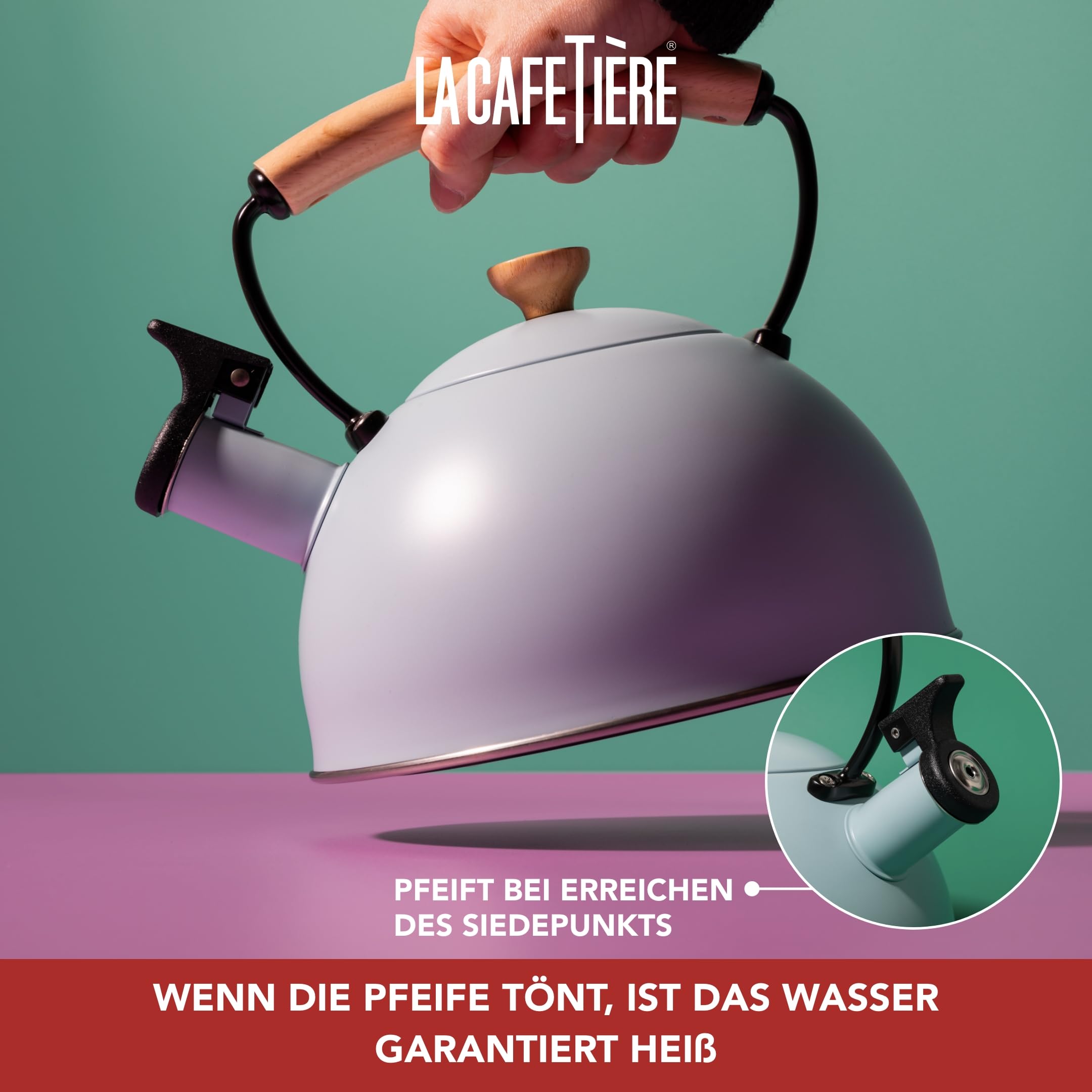 La Cafetière Flötenkessel mit hitzebeständigem Holzgriff, leicht, rostbeständig, mit klappbarem Ausgießer, kompatibel mit allen Herdplatten, 1,6 l, trendiges Himmelblau