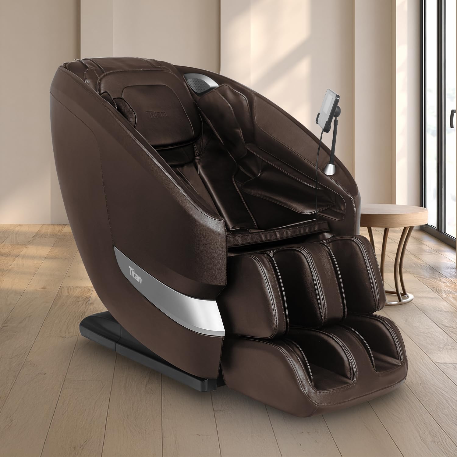 Titan Axiom